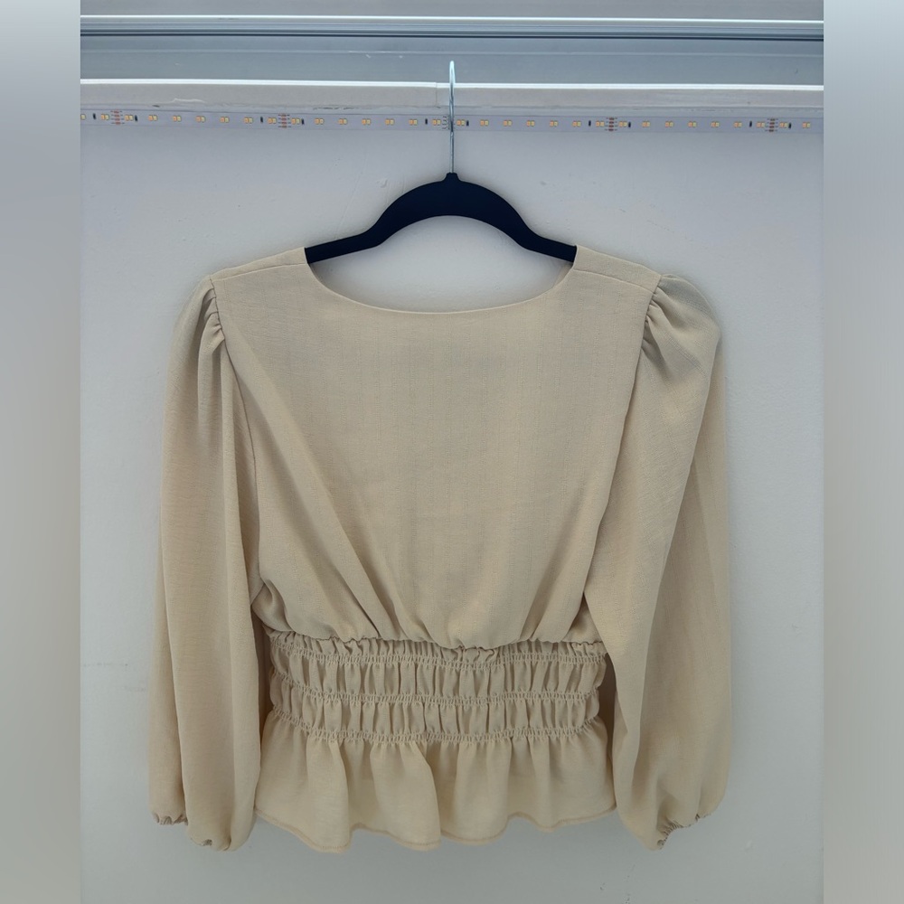 BCBGeneration cream blouse - Picture 2 of 3